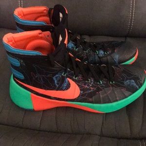 Nike Hyperdunk 2015